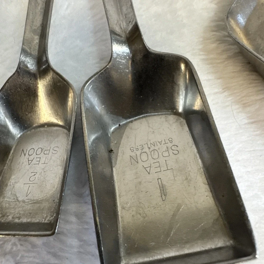 Ekco Flint Vintage‎ Stainless Steel Measuring Spoons Set of 4 USA Shovel Style